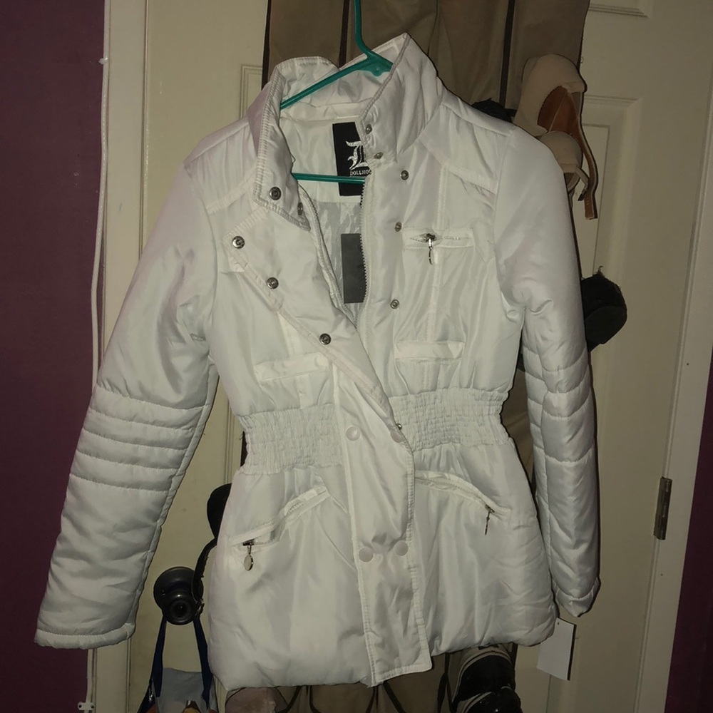 I am selling a cute white jacket